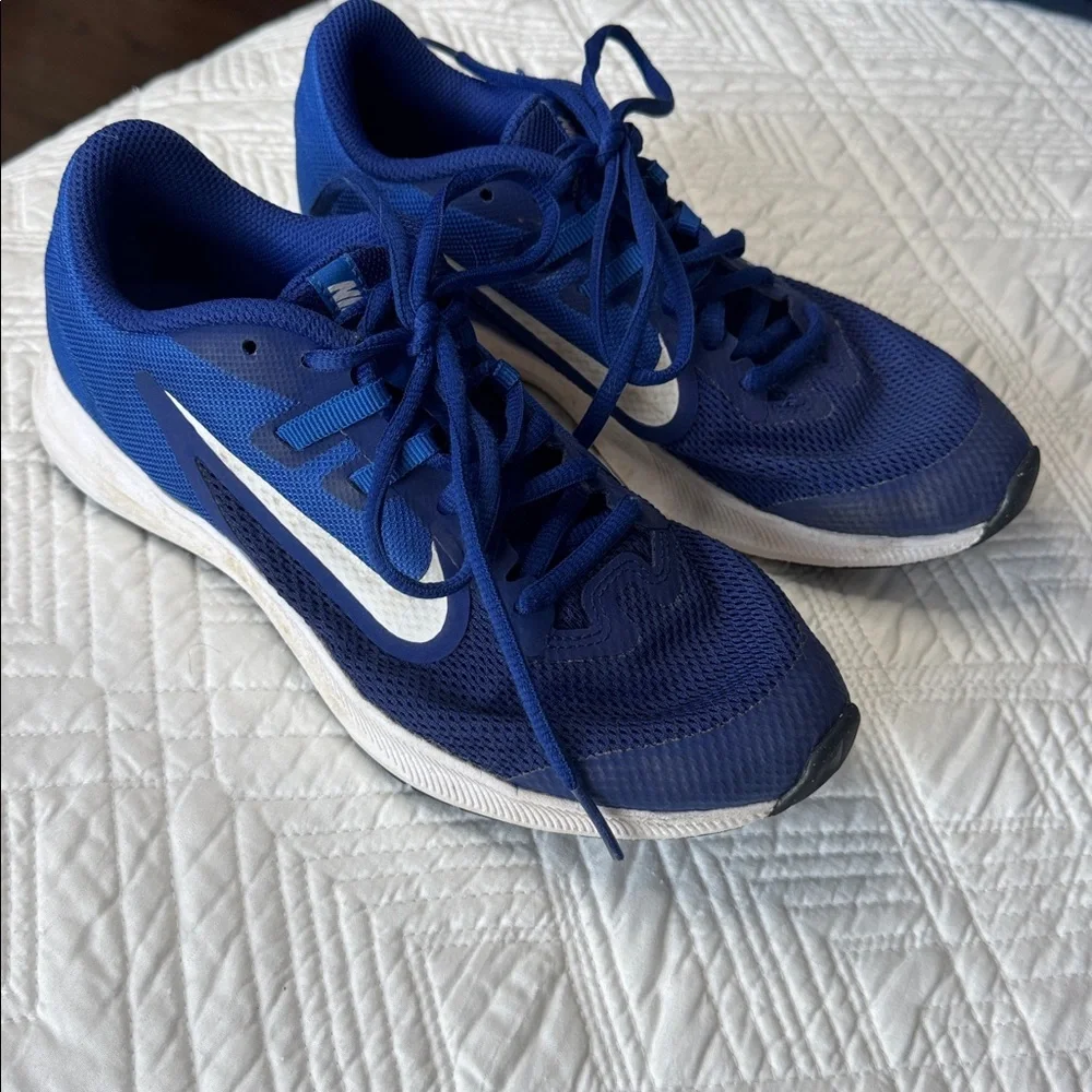 Kids Nike Downshifter Blue Athletic Sneakers EUC - Will be removed 5/8